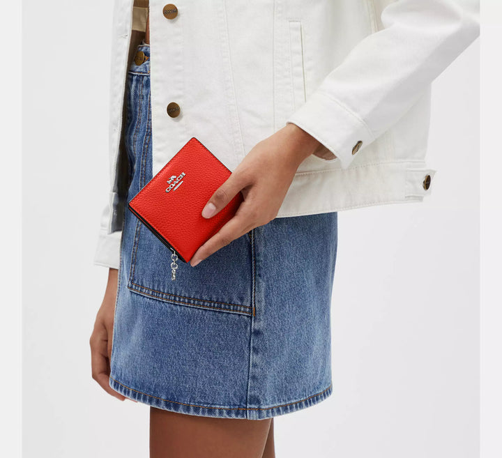 BILLETERA PEQUEÑA COACH SNAP CUERO