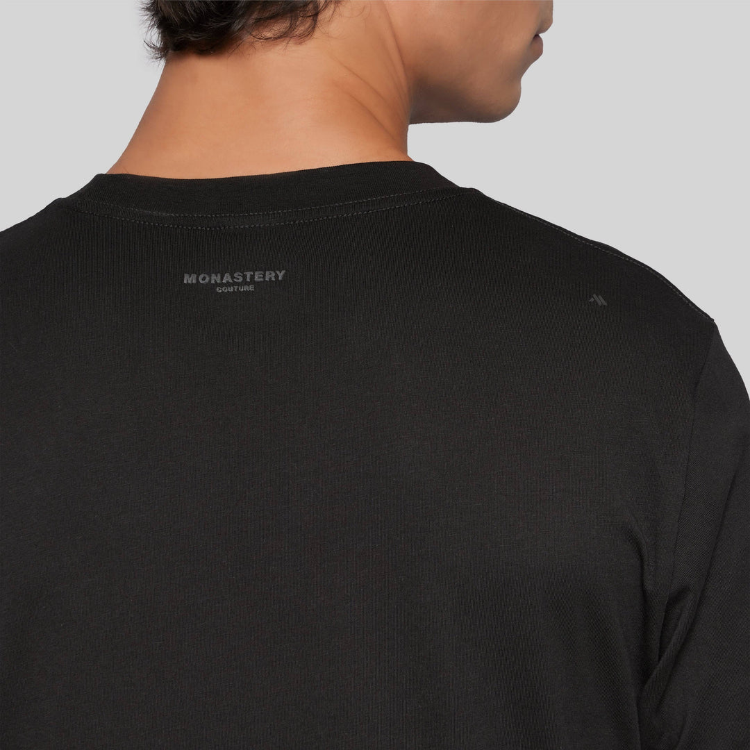 CAMISETA MONASTERY CALISTO NEGRA