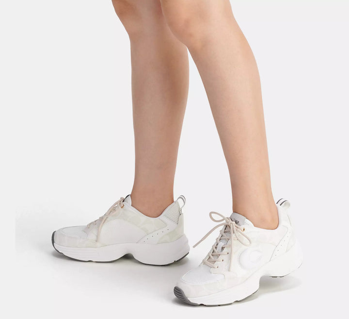 TENNIS COACH TECH RUNNER SIGNATURE CANVAS