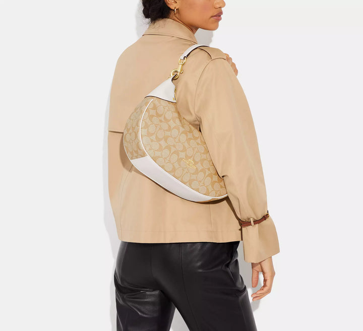 CARTERA COACH MARA HOBO SIGNATURE CANVAS