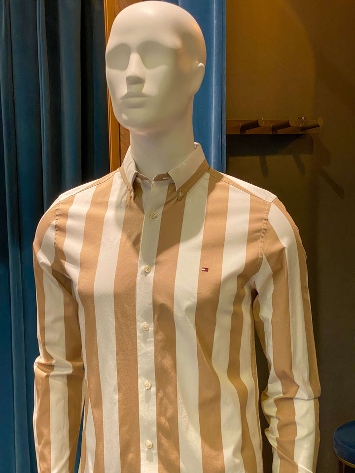 CAMISA MANGA LARGA CON RAYAS VERTICALES (Slim Fit)