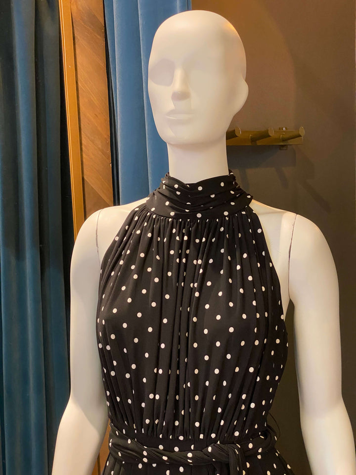 VESTIDO LARGO CON PUNTOS