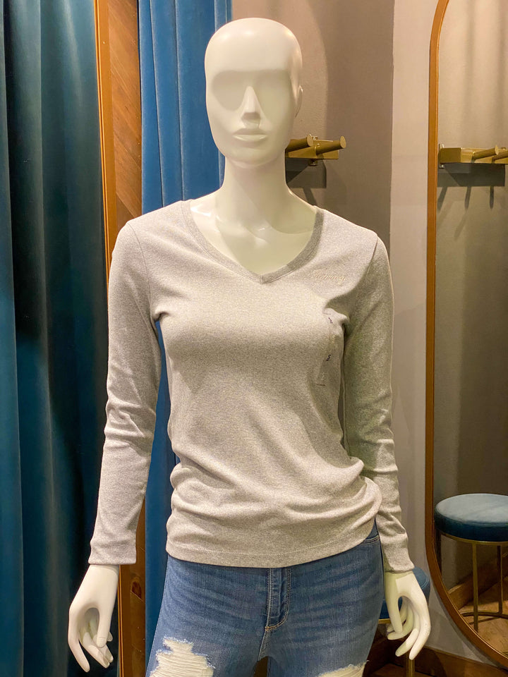 CAMIBUSO CUELLO V CON LOGO TOMMY BORDADO