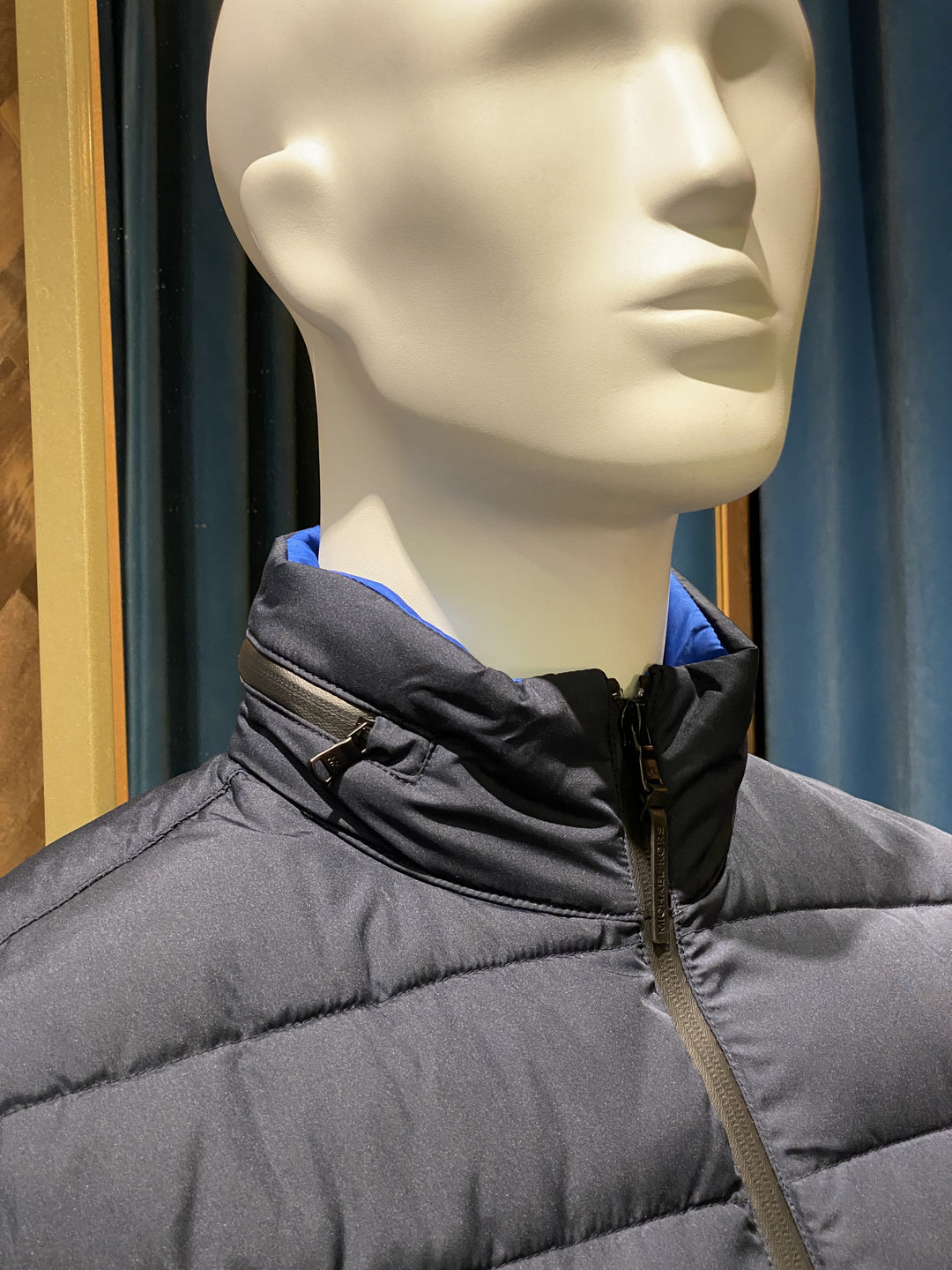 CHAQUETA PUFFER IMPERMEABLE CON GORRO MICHAEL KORS